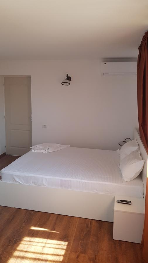 Casa Andrei Techirghiol Hotel ภายนอก รูปภาพ